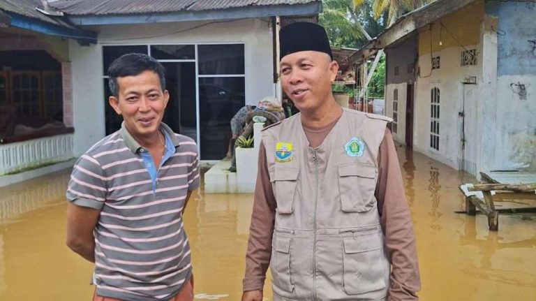Stok Logistik Cukup, Dinas Sosial Sarolangun Lepas Tim Tagana Pantau Situasi Banjir