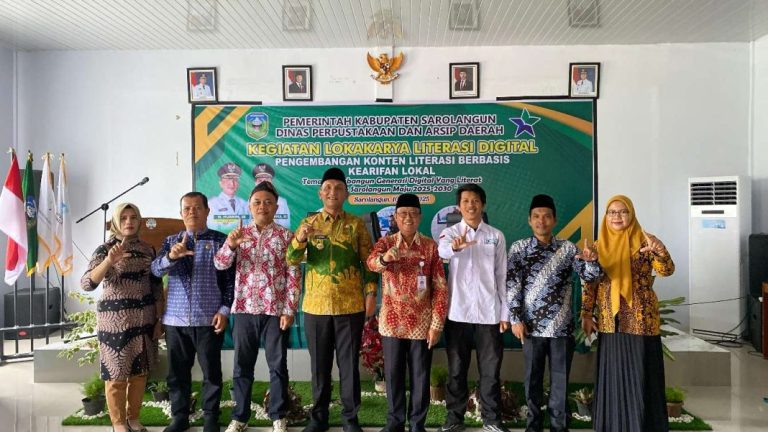 Hadiri Lokakarya Literasi Digital, Bupati Sarolangun Harapkan Masyarakat  Gunakan Teknologi Digital