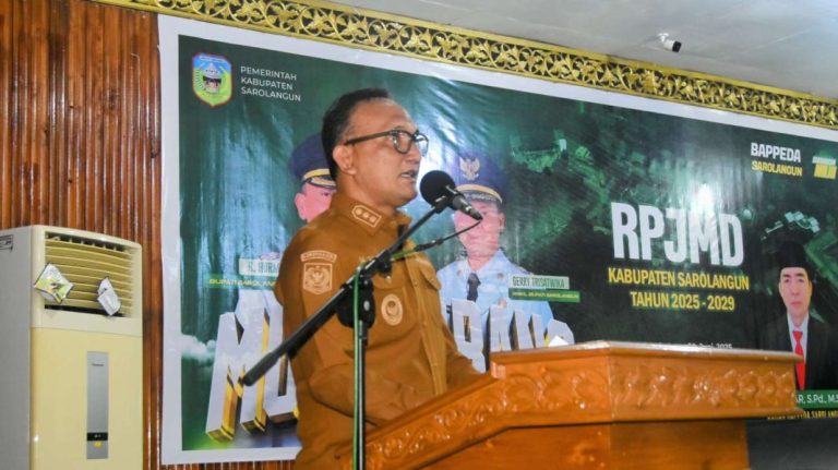 Warning Kepala OPD, Bupati Hurmin :Tak Dukung Sarolangun Maju Saya Nonjobkan