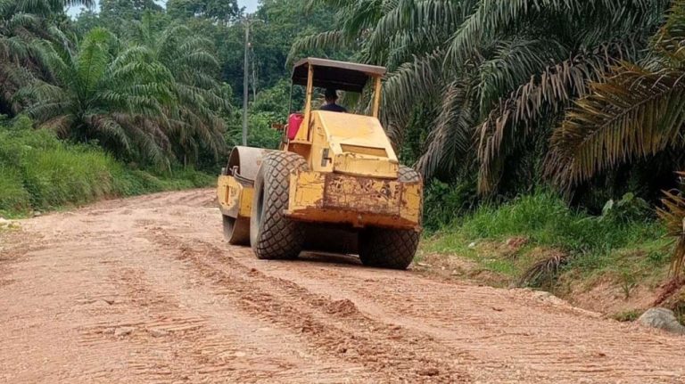 Anggaran Terbatas, Pemkab Sarolangun tetap Prioritaskan Perbaikan Jalan